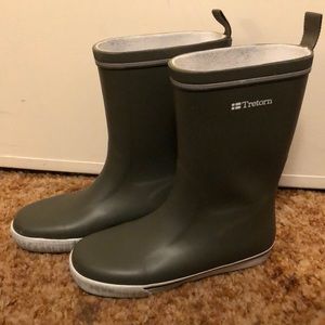 Tretorn Rainboots, Size 37, olive color